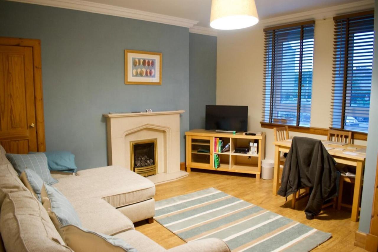 Newly Refurbed Home With Free Parking Édimbourg Extérieur photo